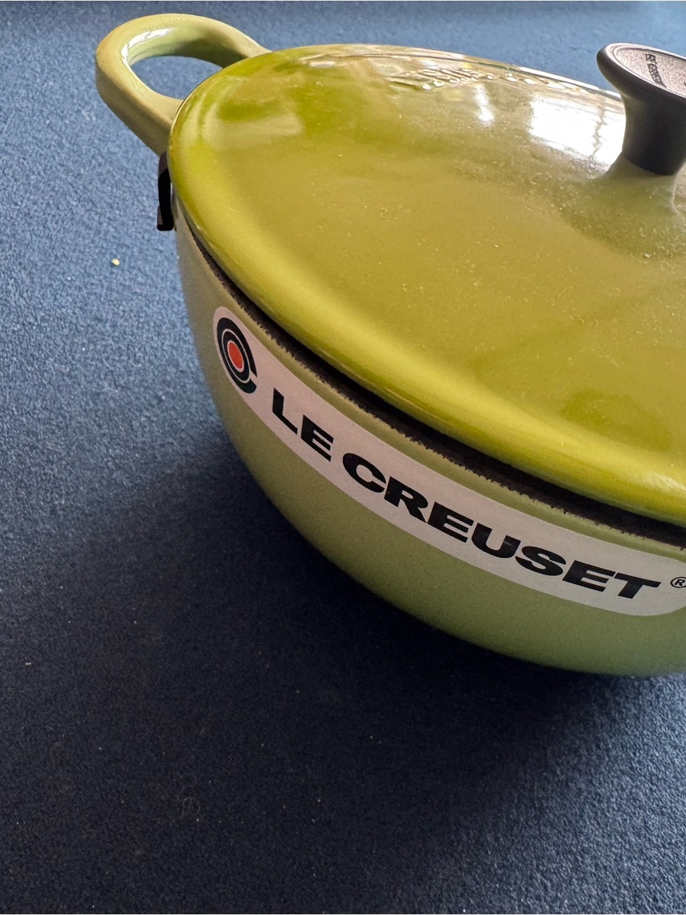 Le Creuset green pan with lid & cream interior! Cook with the BEST🔥 BRAND NEW!!